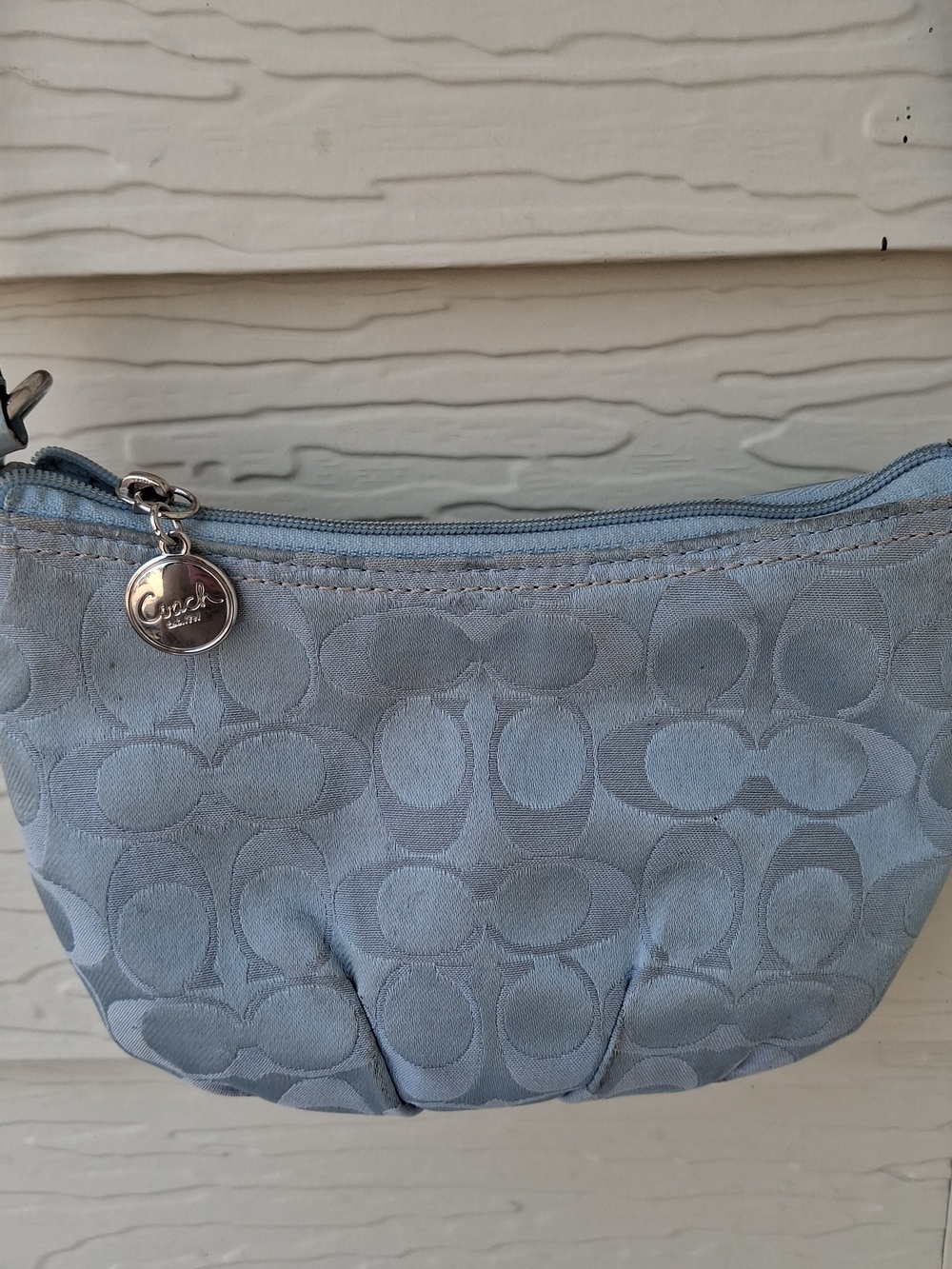 Vintag Y2k Coach crossbody small purse baby blue Canvas zips on top 8.5"×6"